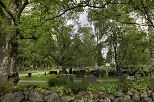 Kustaa Aadolf hautausmaa_01_kesa_2014_MO.jpg
